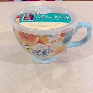 The Pioneer woman ceramic cup with lid